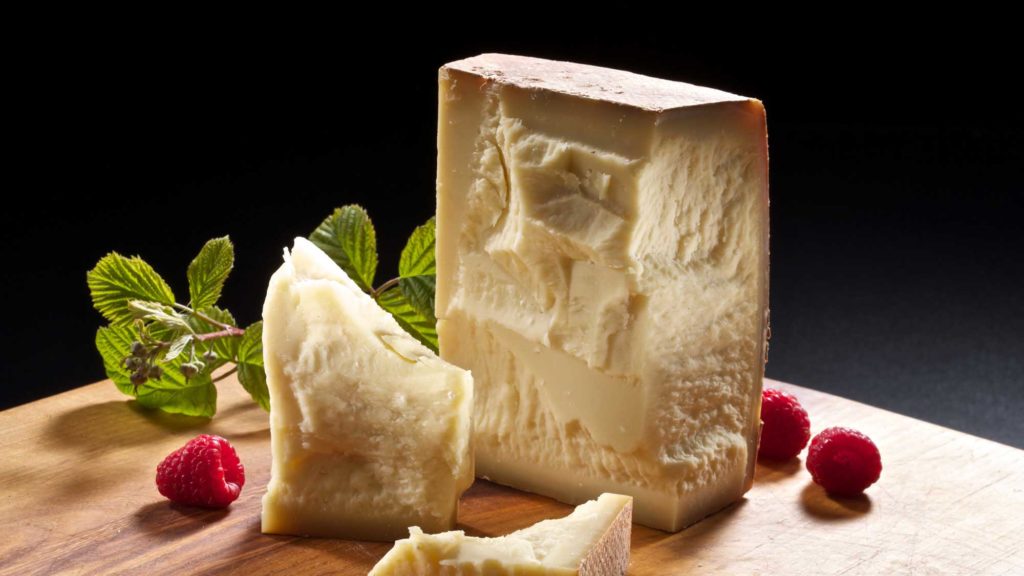 Photo culinaire Gruyère Vieux par Enrico Pestalozzi Agence Packaging Satellites